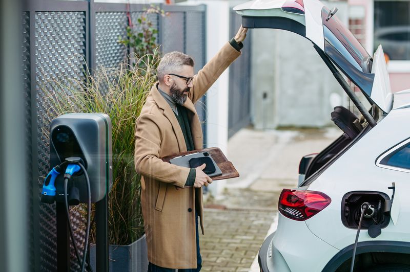Voiture qui charge