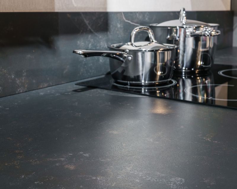 Bilde av kjøkkenbenkeplate i hard laminat