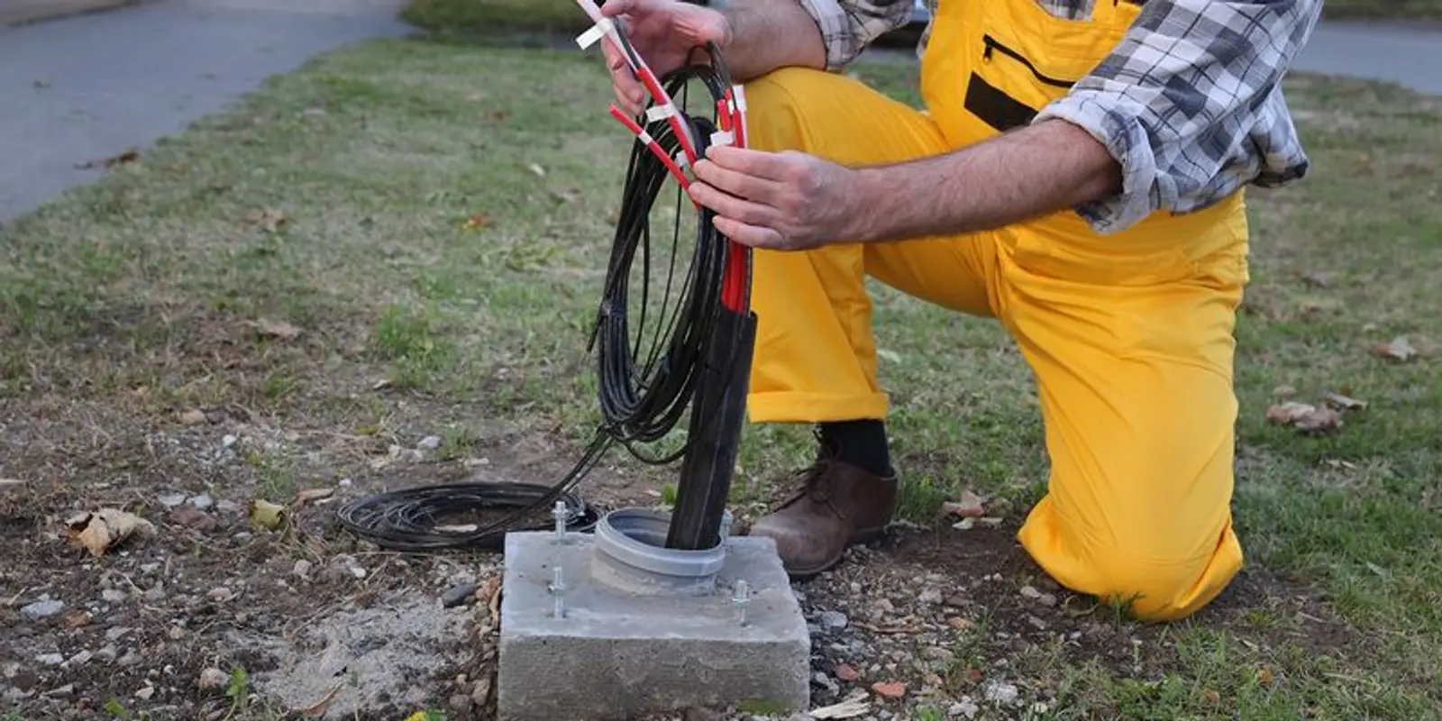 Man working with fiber cables