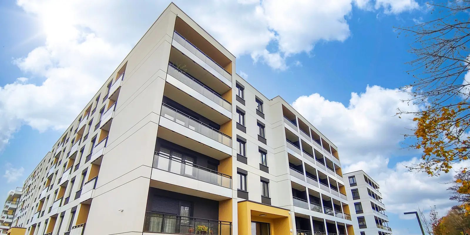 Bilde av et leilighetsbygg.