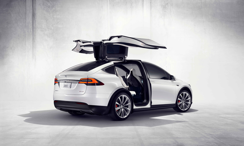 Tesla Model X 90D