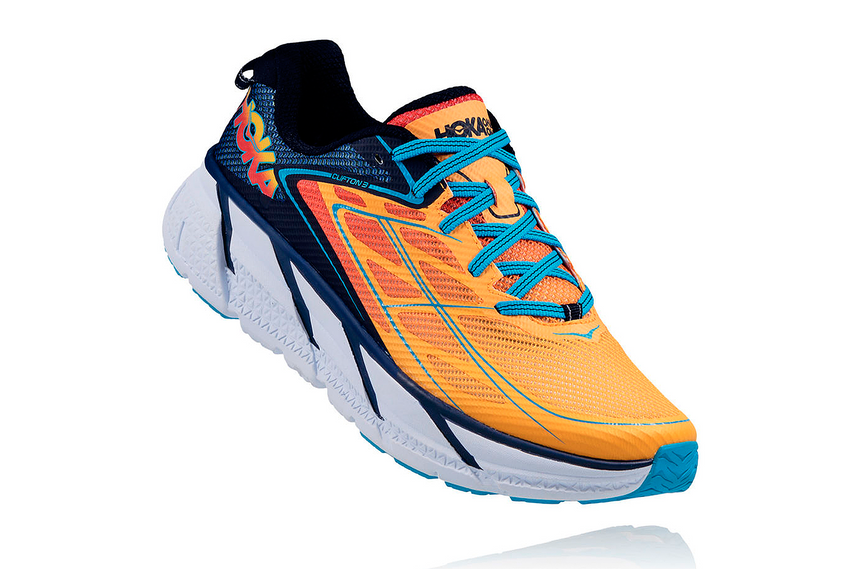 HOKA ONE ONE CLIFTON 3